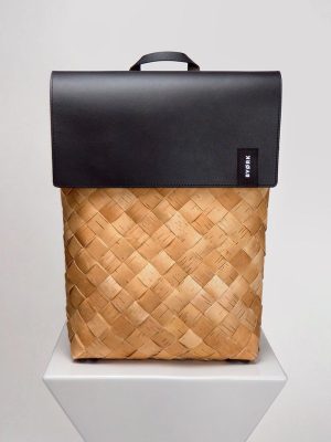 byork-J7Dl7cA5lmg-unsplash Ransel YogiKicks Urban - Hitam Coklat Klasik