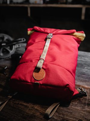 daniel-j-schwarz-Ccw6ZV2NT0M-unsplash Ransel YogiKicks Striking - Merah Berani