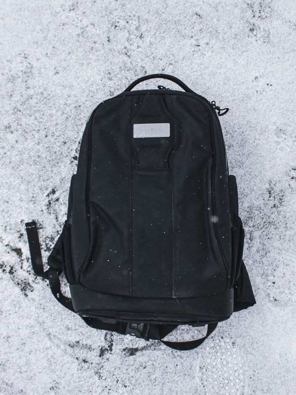 Ransel YogiKicks Basic Canvas – Hitam Kain