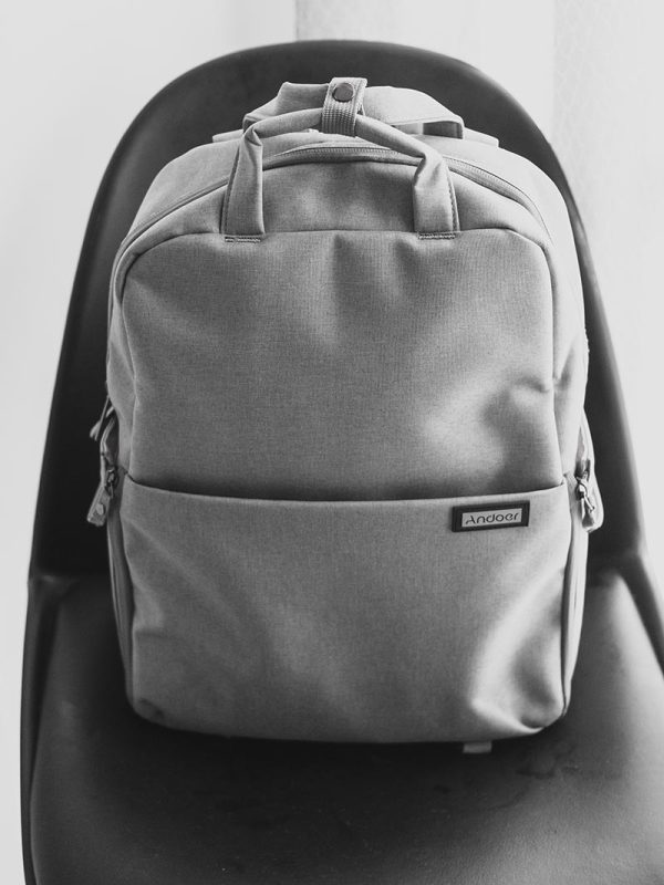 Ransel YogiKicks Basic Canvas – Hitam Kain